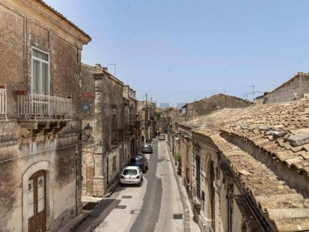 Casa Indipendente in vendita a Palazzolo Acreide