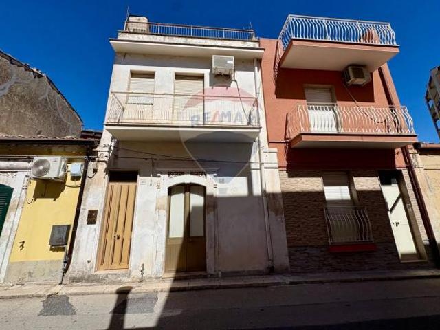 Casa Indipendente in vendita a Palazzolo Acreide