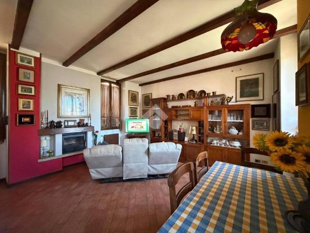 Casa indipendente in vendita a Palazzolo sull'Oglio BS