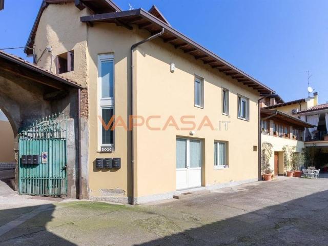 Casa indipendente in vendita a Palazzolo sull'Oglio BS