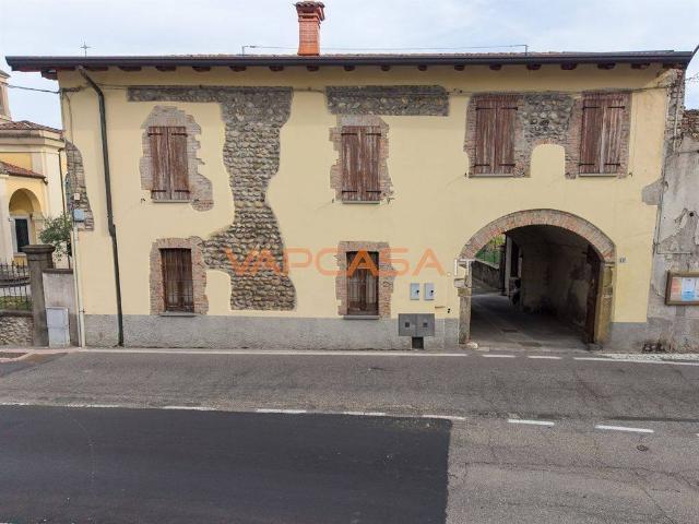 Casa indipendente in vendita a Palosco via umberto I, 40