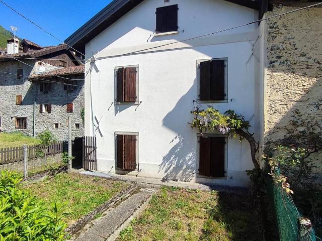 Casa indipendente in vendita a Paluzza UD