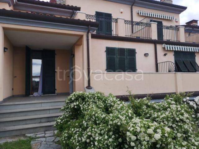 Casa indipendente in vendita a Palvotrisia, Castelnuovo Magra