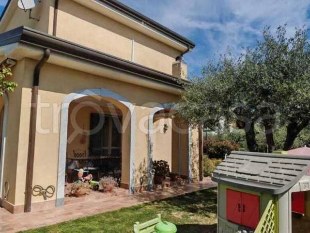 Casa indipendente in vendita a Palvotrisia, Castelnuovo Magra