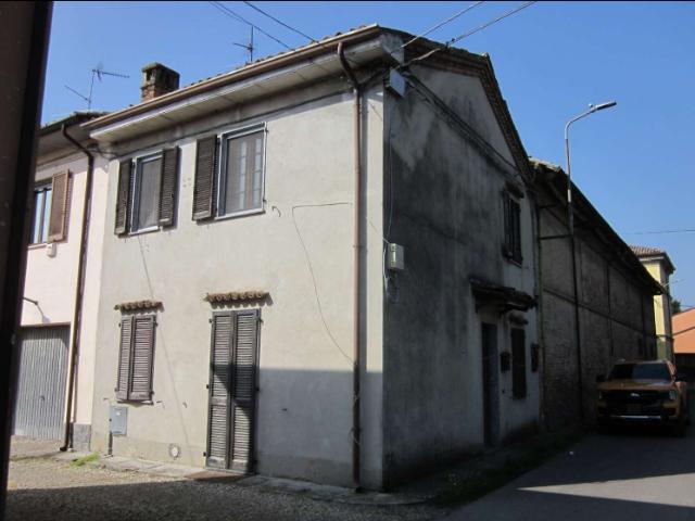 Casa indipendente in vendita a Pancarana