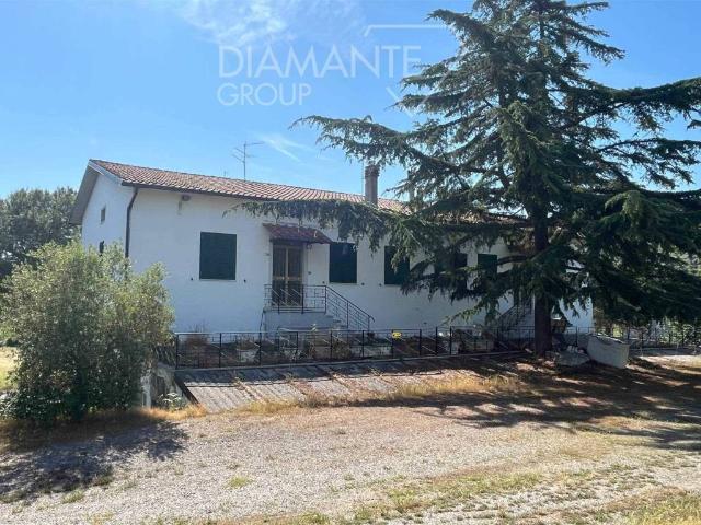 Casa indipendente in vendita a Panicale PG