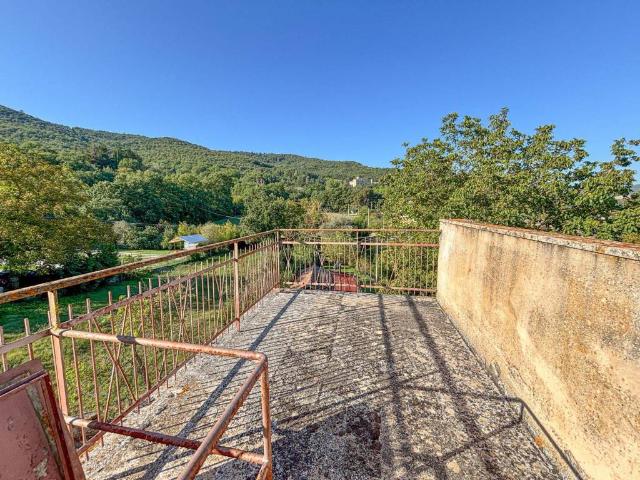 Casa indipendente in vendita a Panicale PG