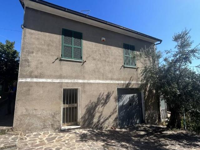 Casa indipendente in vendita a Panicale PG