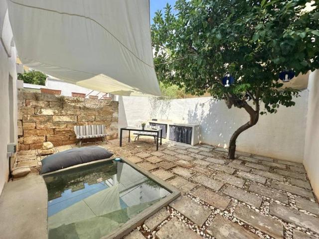 Casa indipendente in vendita a Parabita LE