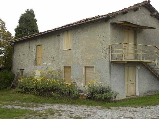 Casa indipendente in vendita a Pareto AL