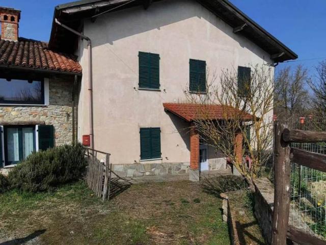 Villa in vendita a Pareto AL