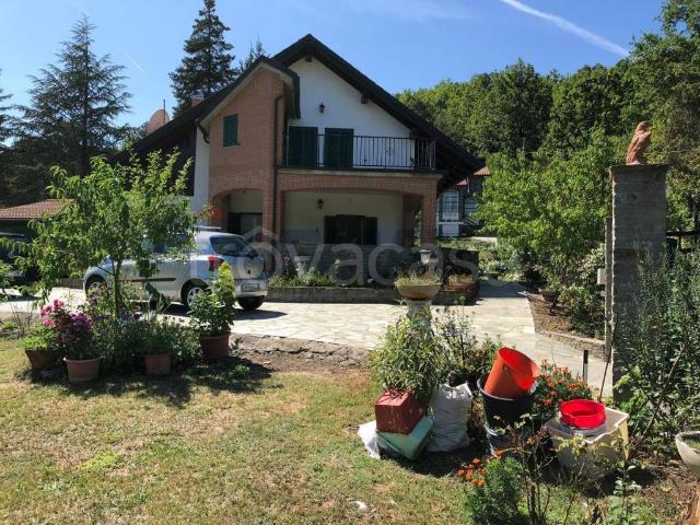Casa indipendente in vendita a Pareto