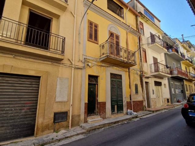 Casa indipendente in vendita a Partinico PA