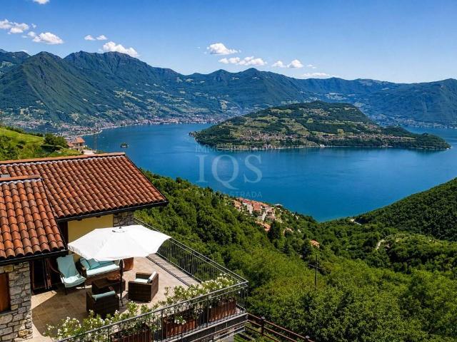 Casa indipendente in vendita a Parzanica BG