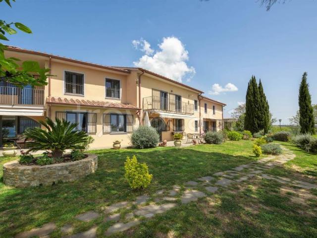 Casa indipendente in vendita a Passignano sul Trasimeno