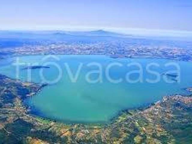 Casa indipendente in vendita a Passignano sul Trasimeno