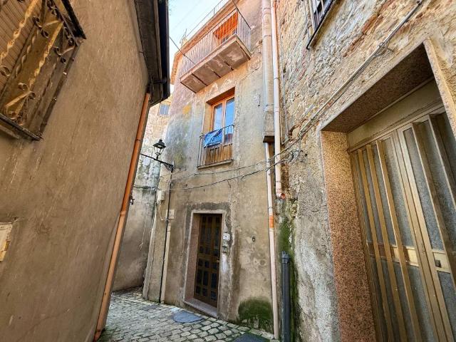 Casa indipendente in vendita a Pettineo ME