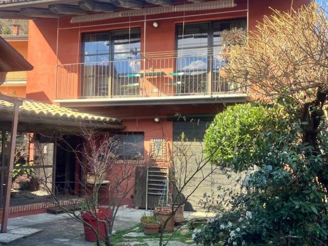 Casa indipendente in vendita a Peveragno CN