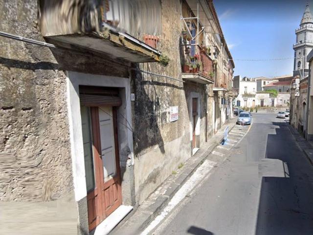Casa indipendente in vendita a Pedara CT
