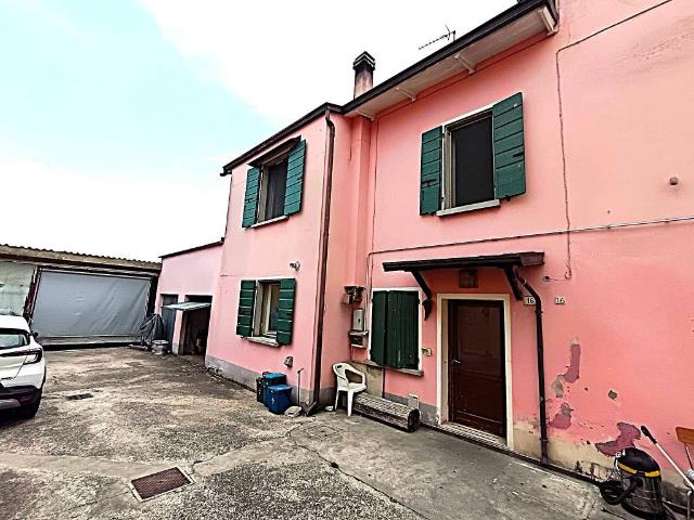 Casa indipendente in vendita a Pegognaga MN