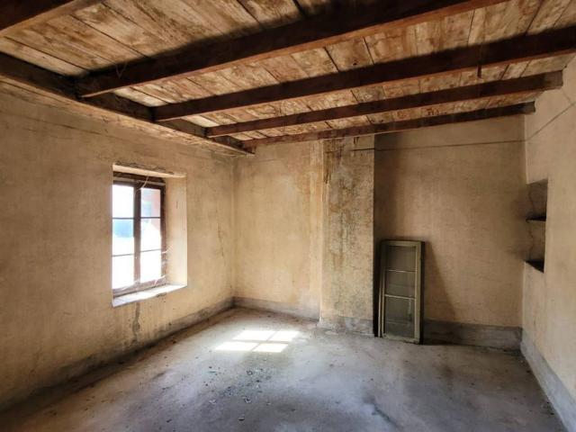 Casa indipendente in vendita a Peia BG