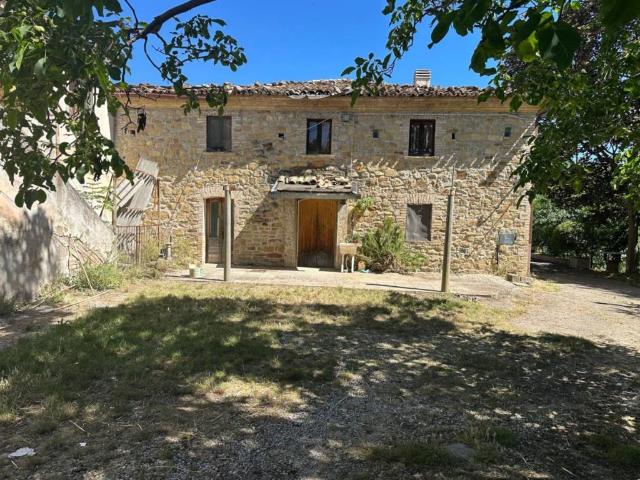 Casa indipendente in vendita a Penne PE