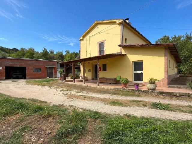 Casa indipendente in vendita a Penne PE