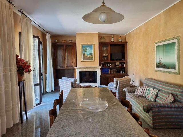 Casa indipendente in vendita a Perugia