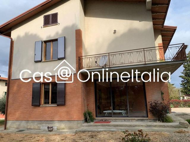 Casa indipendente in vendita a Perugia