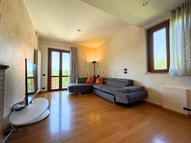 Casa indipendente in vendita a Perugia PG