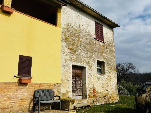 Casa indipendente in vendita a Perugia PG