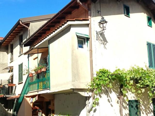 Casa indipendente in vendita a Pescate LC