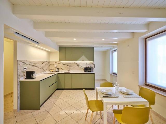 Casa indipendente in vendita a Pescantina VR