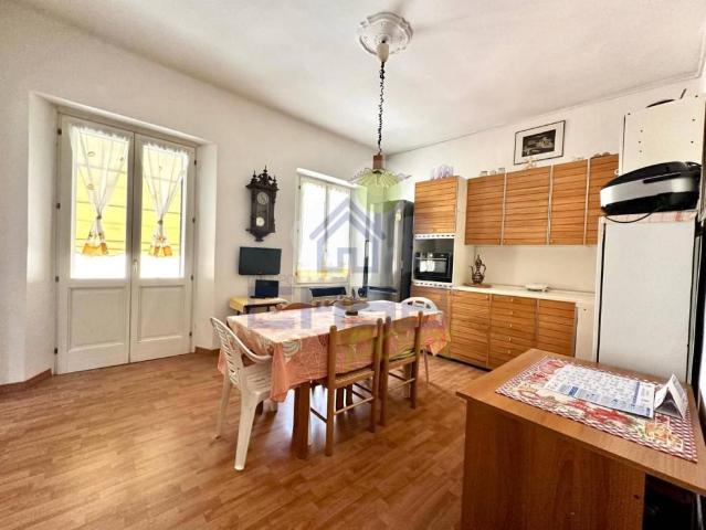 Casa indipendente in vendita a Pizzighettone via smancini