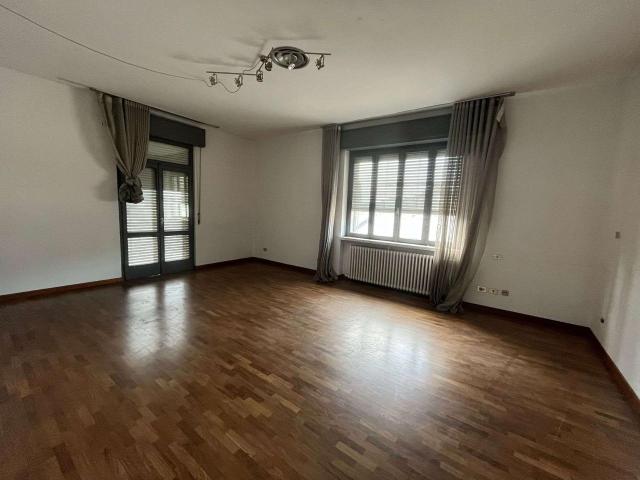Casa indipendente in vendita a Piacenza