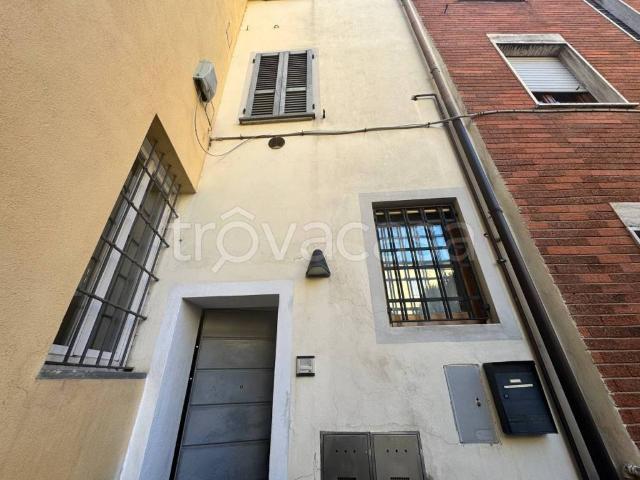 Casa indipendente in vendita a Piacenza, Centro città