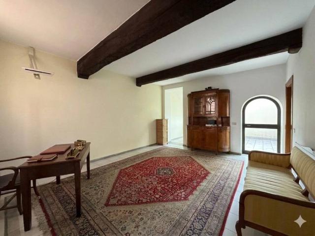 Casa indipendente in vendita a Piacenza PC