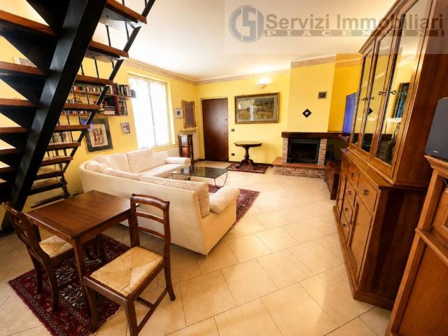 Casa indipendente in vendita a Piacenza PC