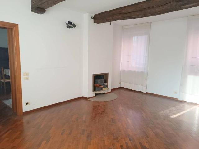 Casa indipendente in vendita a Piacenza PC