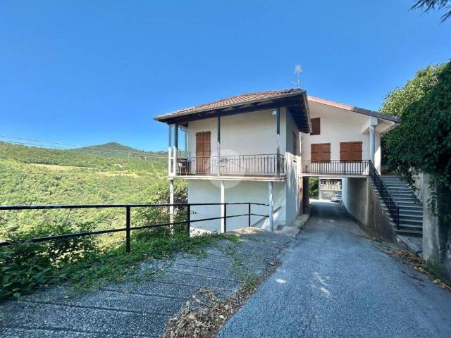 Casa indipendente in vendita a Piana Crixia SV