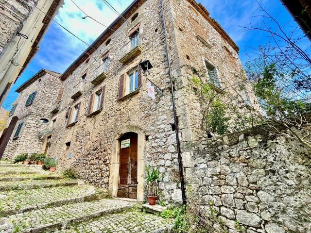 Casa indipendente in vendita a Pico FR