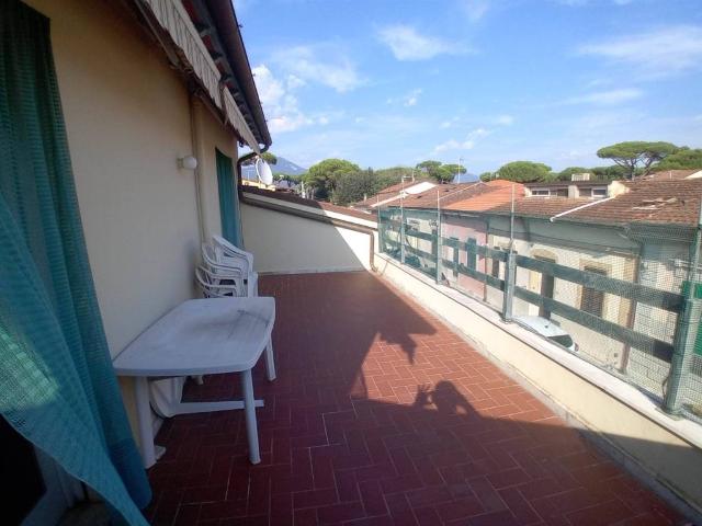 Casa indipendente in vendita a Pietrasanta LU