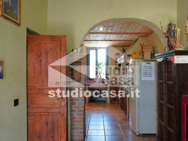 Casa indipendente in vendita a Pieve d'Olmi CR
