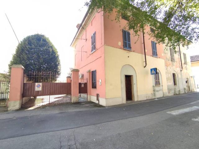 Casa indipendente in vendita a Pieve d'Olmi CR
