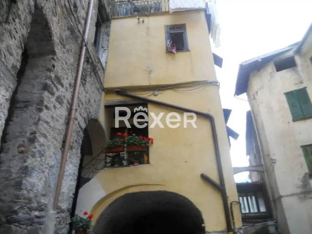 Casa indipendente in vendita a Pigna IM
