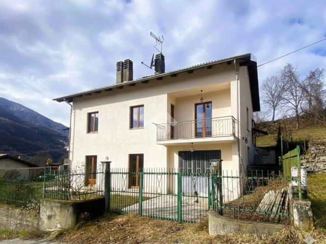 Casa indipendente in vendita a Pinasca TO