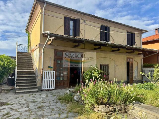 Casa indipendente in vendita a Pinerolo