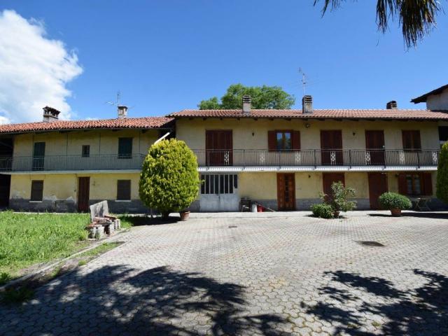 Casa indipendente in vendita a Pinerolo TO