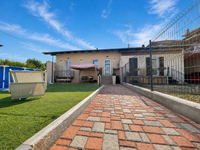 Casa indipendente in vendita a Pinerolo TO