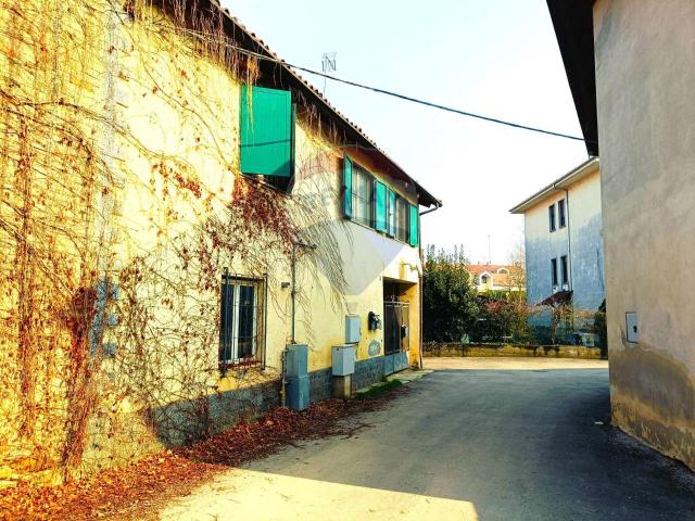 Casa indipendente in vendita a Piossasco